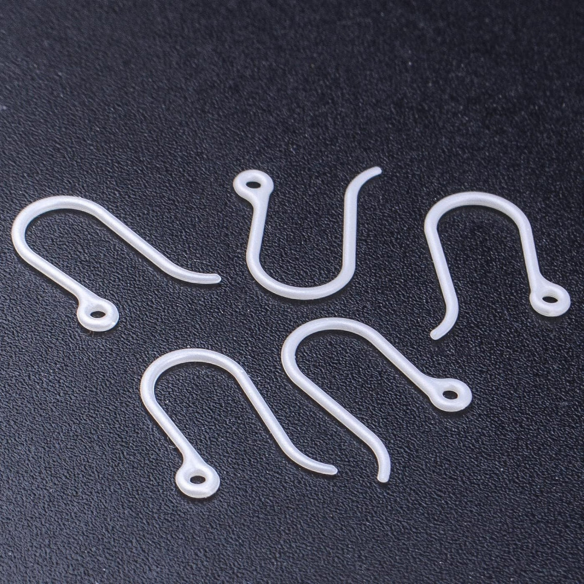 60pcs Plastic Earring Hooks Hypoallergenic Safety Ear Wire with Loop Fish Hook Earrings Dangle Earring Connectors for DIY Jewelry Making Handmade Decoration(Transparent)