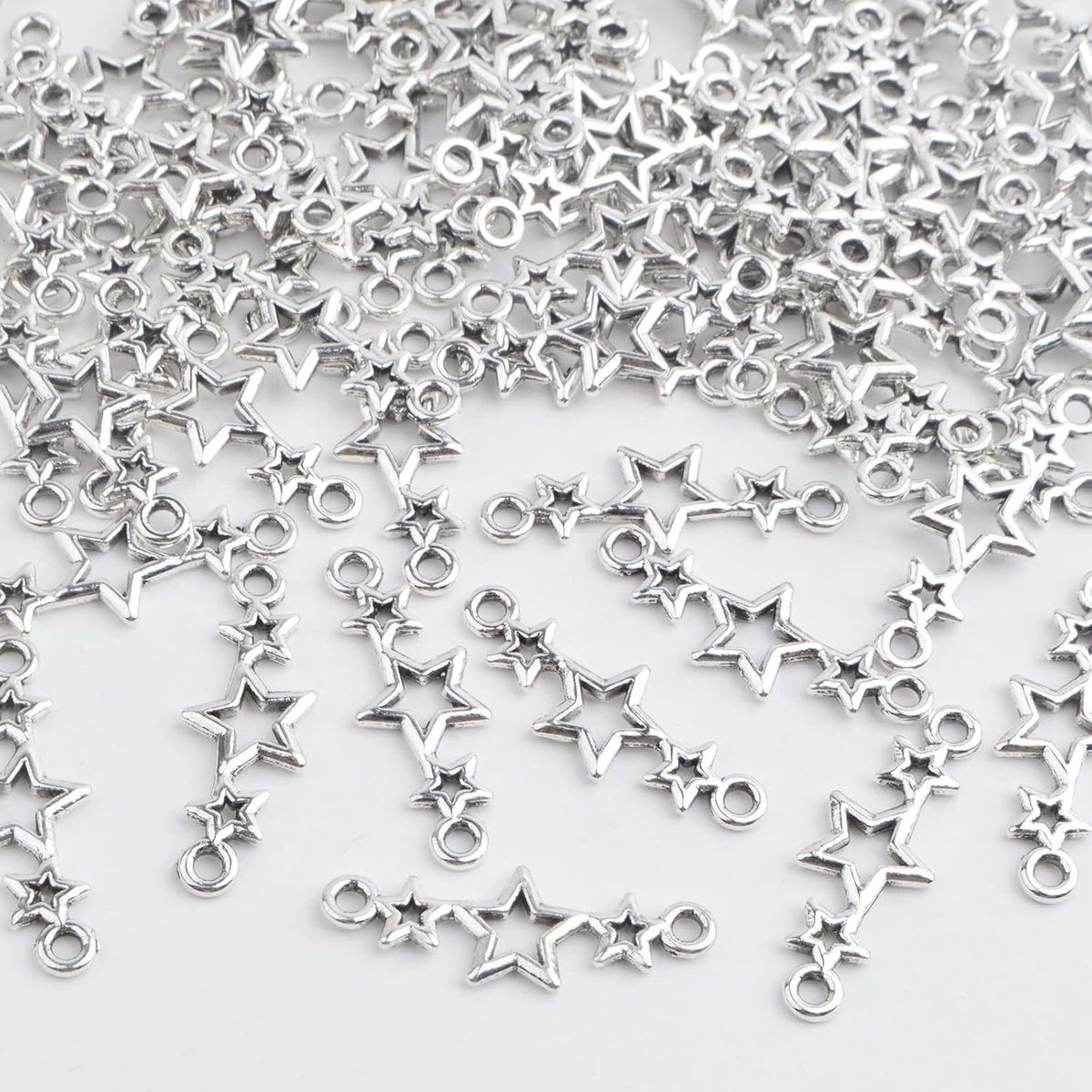 100pcs Antique Silver Star Charms Connectors Alloy Pentagram Star Dangle Pendants Bracelet Links Craft Supplies for DIY Necklace Earrings Jewelry Making Decoration