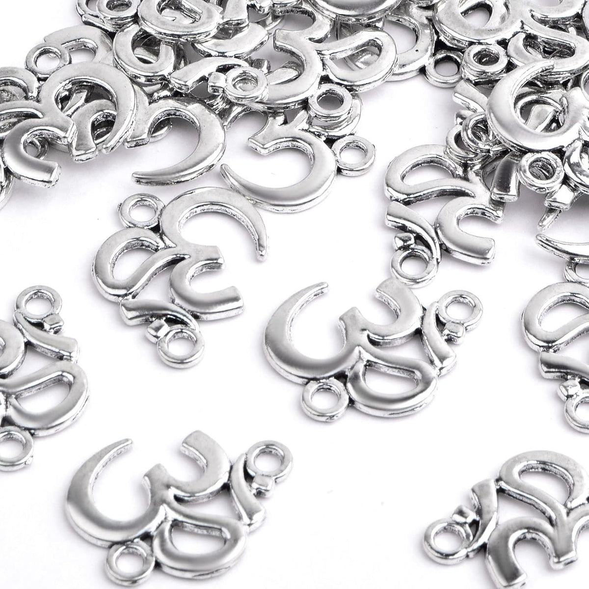 50pcs Antique Silver Chakra Om Sanskrit Dangle Charms Vintage Alloy Yoga OM Pendants Connectors Craft Accessories for DIY Bracelet Necklace Jewelry Making Findings