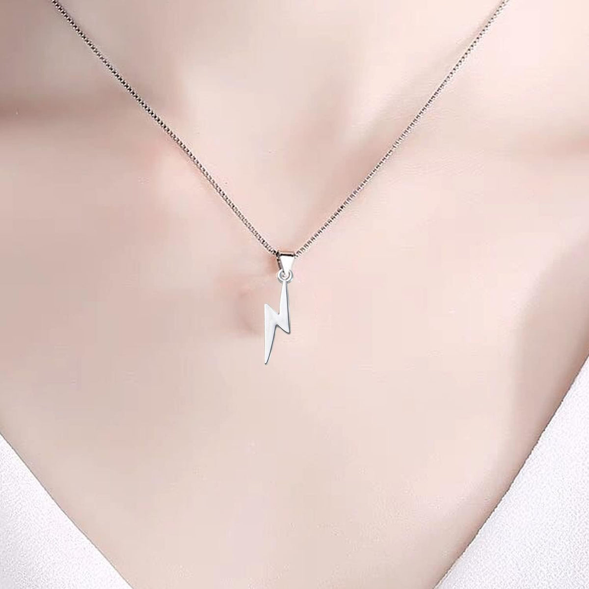 60pcs Lightning Bolt Pendants Alloy Flash Lightning Charms Thunder Flash Celestial Dangle Charms for DIY Earrings Bracelet Crafts Jewelry Making Accessory,28mm×7.7mm