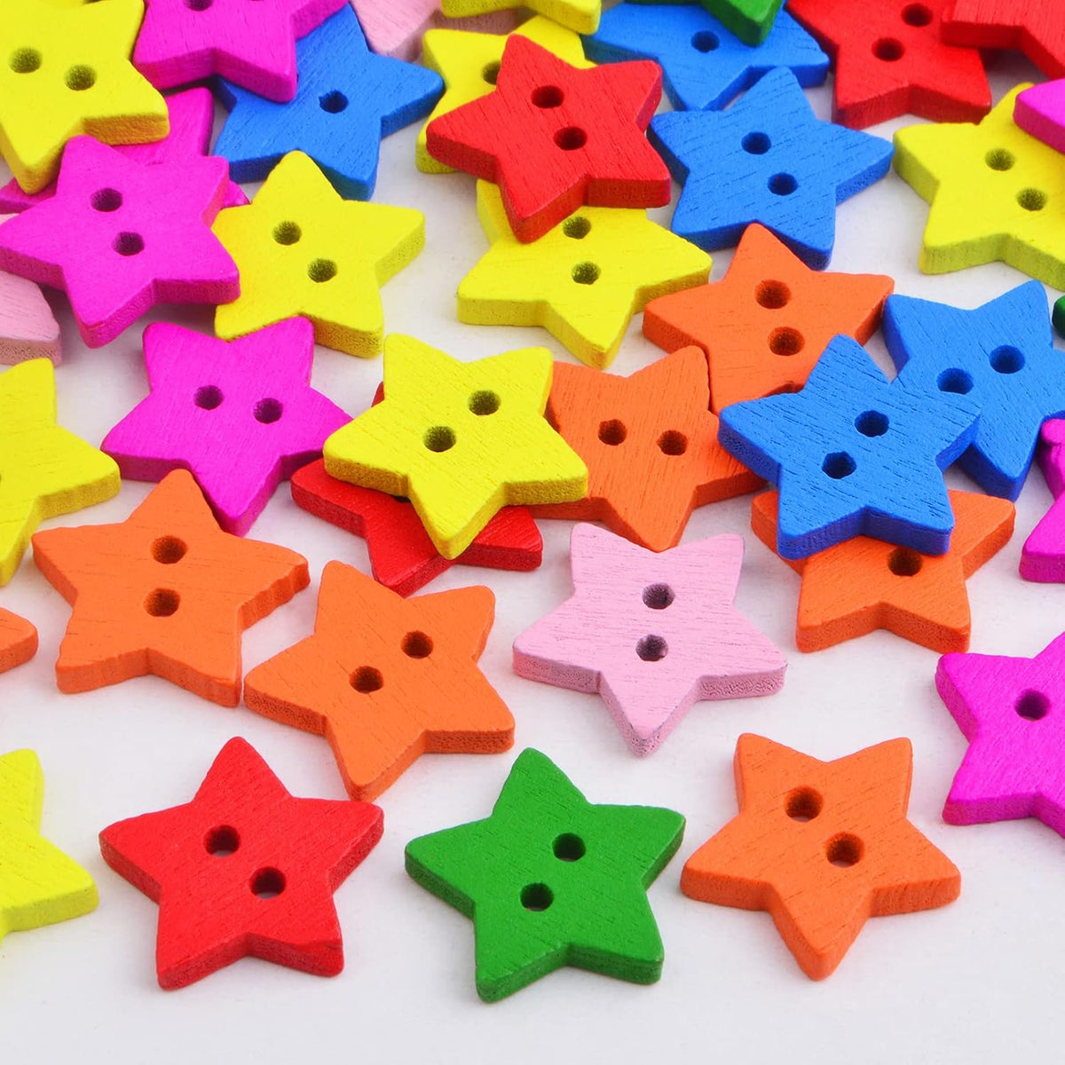 200pcs Mixed Colors Wooden Star Buttons with 2 Holes Small Star Shape Knitting Wood Rustic Buttons for DIY Clothes Sewing Scrapbooking Art Craft Painting Decoration