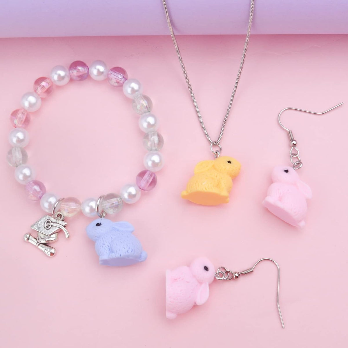 20pcs 5 Colors Resin Rabbit Charms Lovely Rabbit Shape Pendants Animal Dangle Charms Jewelry Accessories for DIY Necklace Bracelet Earrings