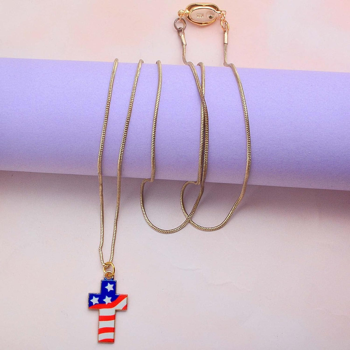 3 Pieces Pearl Locking Necklace Clasps Brass Oval Clasp Converter Closures Connector Chain Extenders for Necklace Bracelet Anklet Jewelry Making, 3 Colors