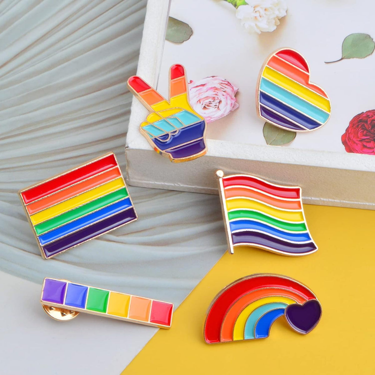 6pcs Pride Pins Rainbow Series Enamel Brooch Pins Mixed Heart Flag Gesture Shaped Button Badge Brooches Safety Pins for Backpacks Clothes Bags Decoration Gifts, 6 Styles