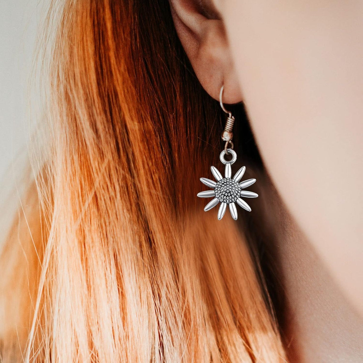 60 Pieces Antique Silver Lovely Sunflower Shaped Charms Vintage Alloy Daisy Flower Dangle Pendants Findings for DIY Necklace Bracelet Earrings Jewelry Making