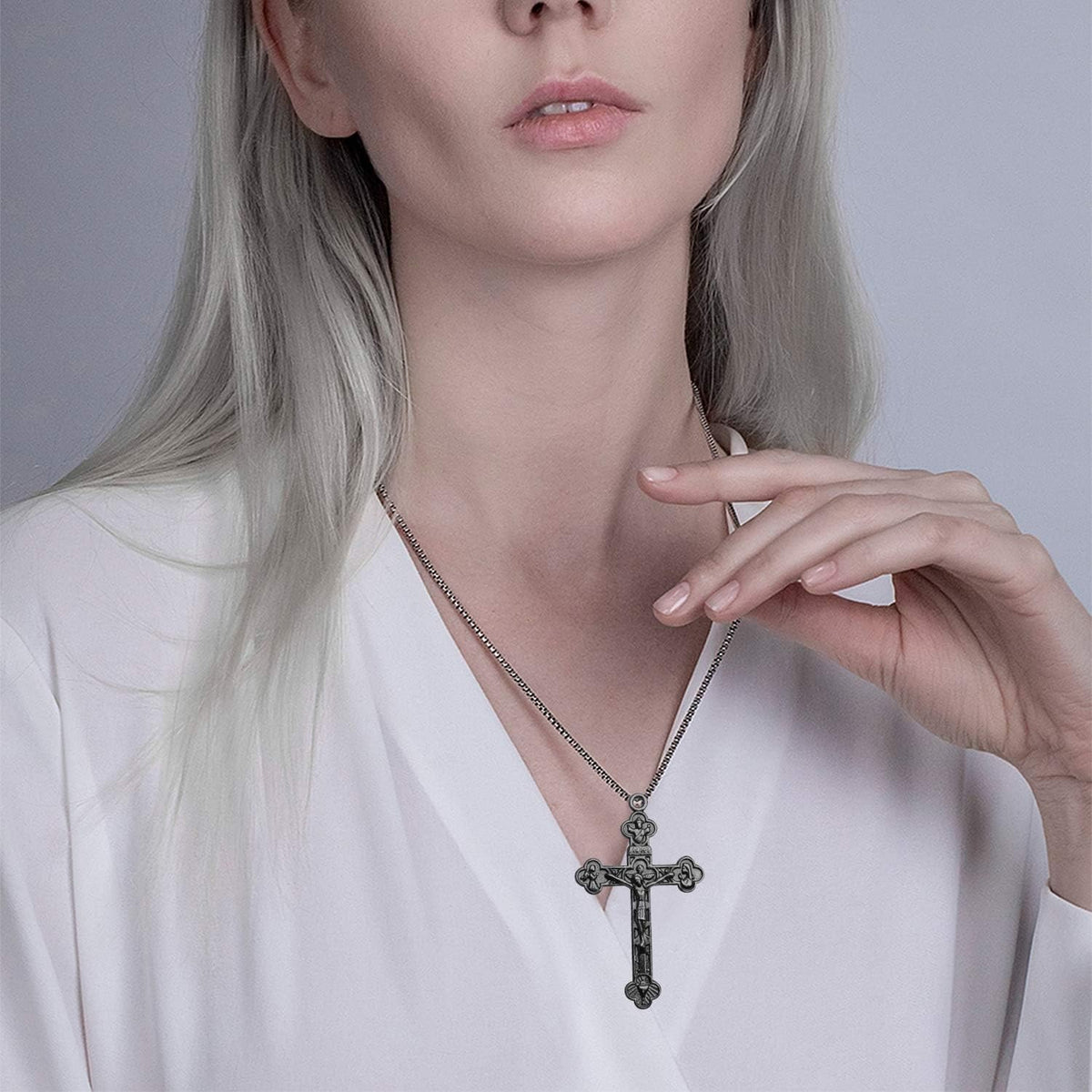 100g Rosary Cross Charms Alloy Rosary Center Charm Jewelry Charms Crucifix Cross Pendants for Necklace Earring DIY Jewelry Making Crafts Supplies