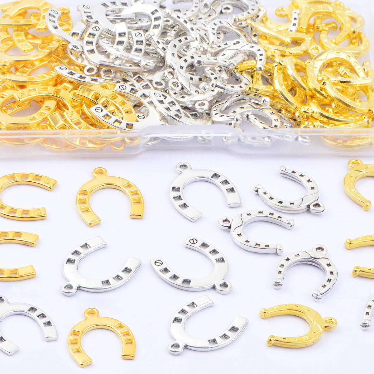 100pcs 2 Styles Vintage Horseshoe Shape Charms Alloy Western Lucky Horseshoe Dangle Pendants with a Plastic Box for DIY Necklace Earrings Crafts Jewelry Making, 2 Colors