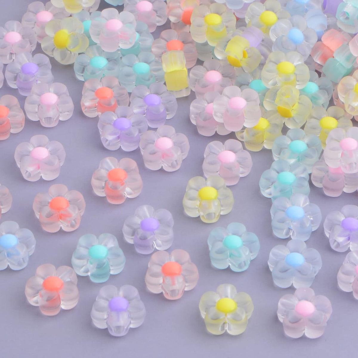 200pcs Acrylic Flower Beads Frosted Mixed Colors Plum Blossom Spacer Beads Transparent Loose Craft Bead Caps for DIY Jewelry Making Decoration Hair Accessories